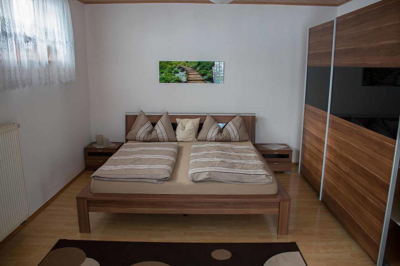 Ferienwohnung Mirtei 호헨나우 외부 사진